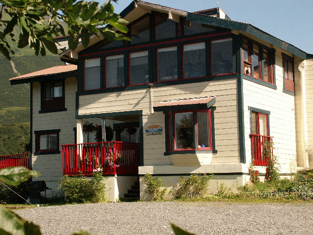 The Lake House Bed & Breakfast, Valdez